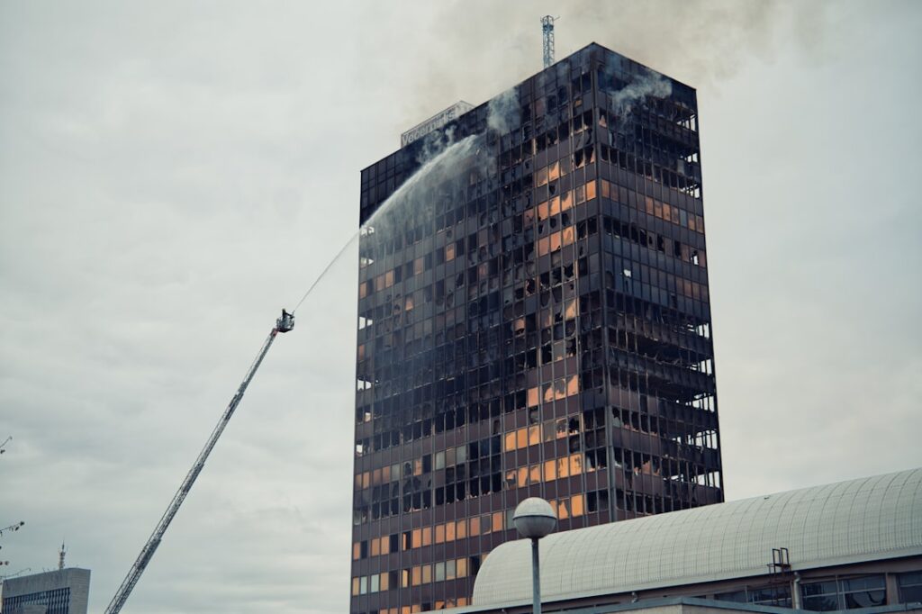 découvrez nos solutions de réponse en cas de crise pour gérer efficacement les situations d'urgence et minimiser les impacts.