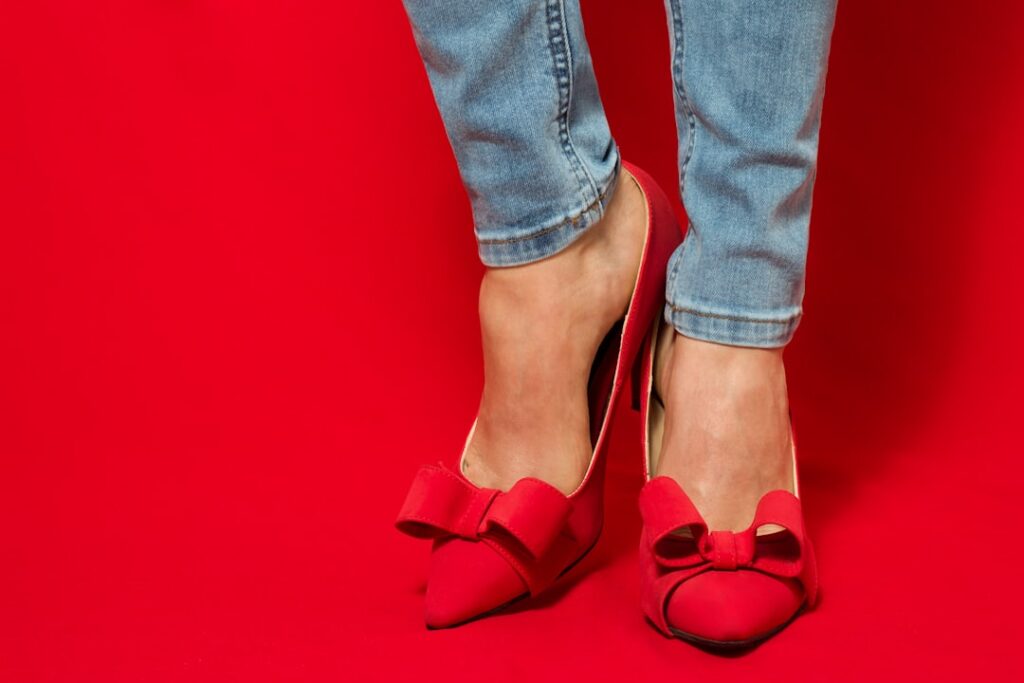 découvrez notre collection de chaussures de soirée élégantes, alliant confort et style pour sublimer vos tenues lors de toutes vos occasions spéciales.