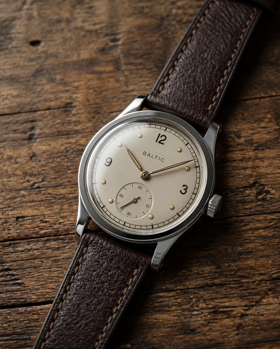 découvrez baltic montre, l'alliance parfaite de l'élégance vintage et du savoir-faire horloger, conçue pour séduire les passionnés d'horlogerie à la recherche d'authenticité et de style intemporel.
