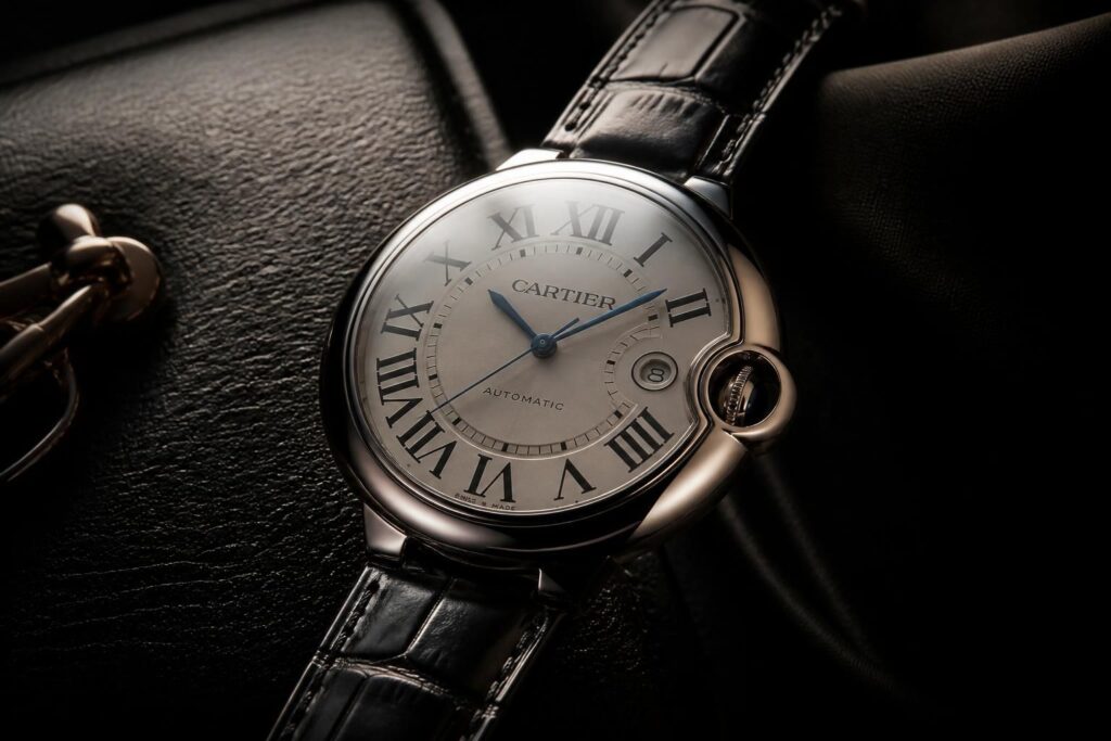 découvrez les montres cartier, l'alliance parfaite entre élégance horlogère et symbole de style ultime pour sublimer votre poignet avec raffinement.
